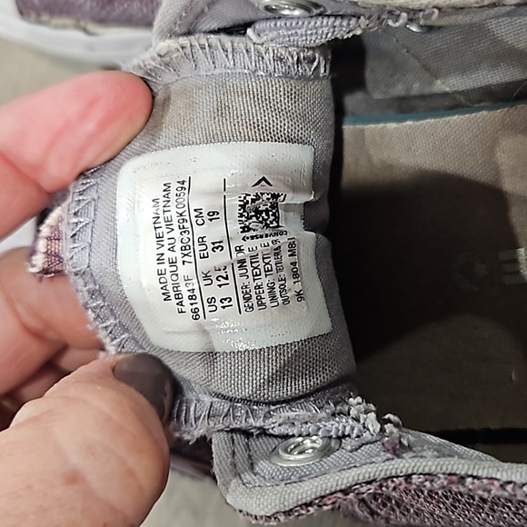 Chuck Taylor All-Star Maddie Low GS Violet Dust Shoes Sneakers Girls Size 13 - Picture 11 of 12